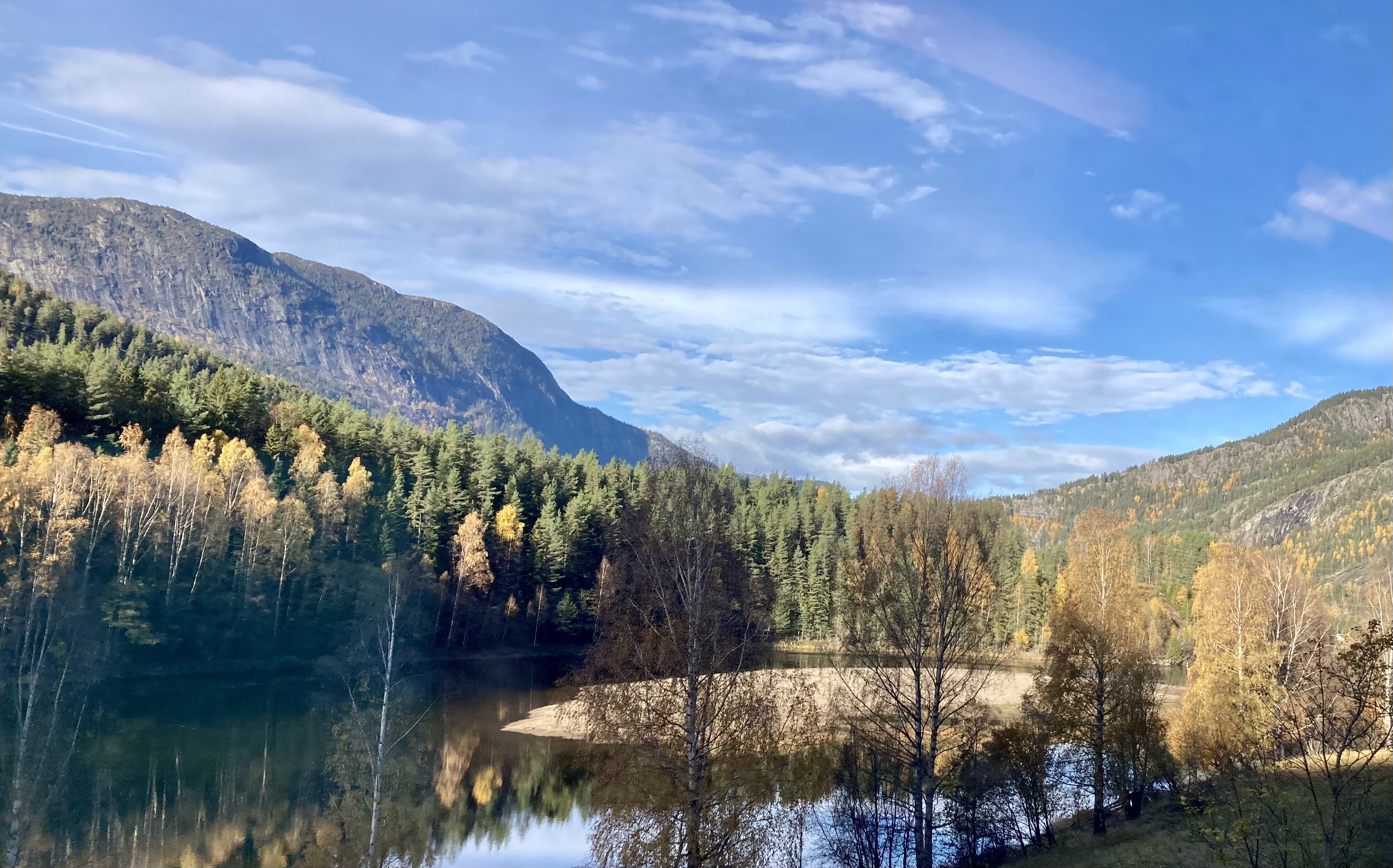 The Beautiful Bergen Line – Travels Through My Lens